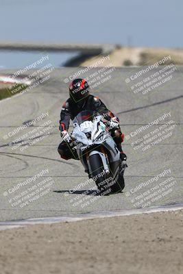 media/Mar-22-2025-TrackDaz (Sat) [[0456df0c41]]/Group B/Session 3 (Outside Grapevine)/
